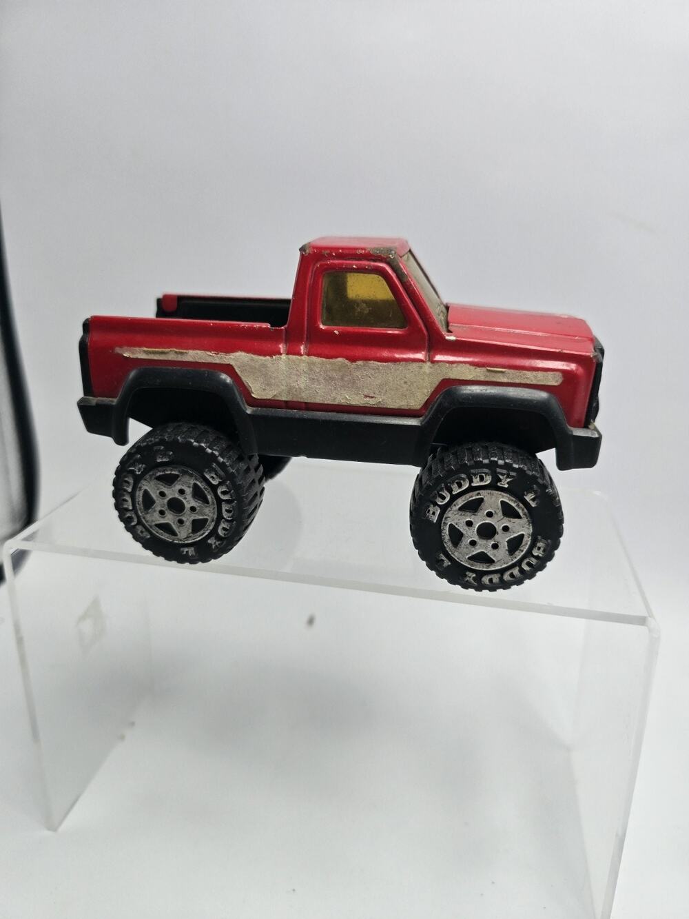 Vintage 1980s 6" Buddy L Red 4x4 Truck Die-Cast Metal made in Japan TC-17